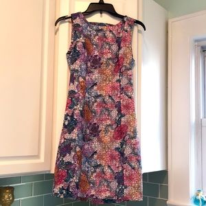 H & M Floral Cut Out Back Sheath Dress 👗